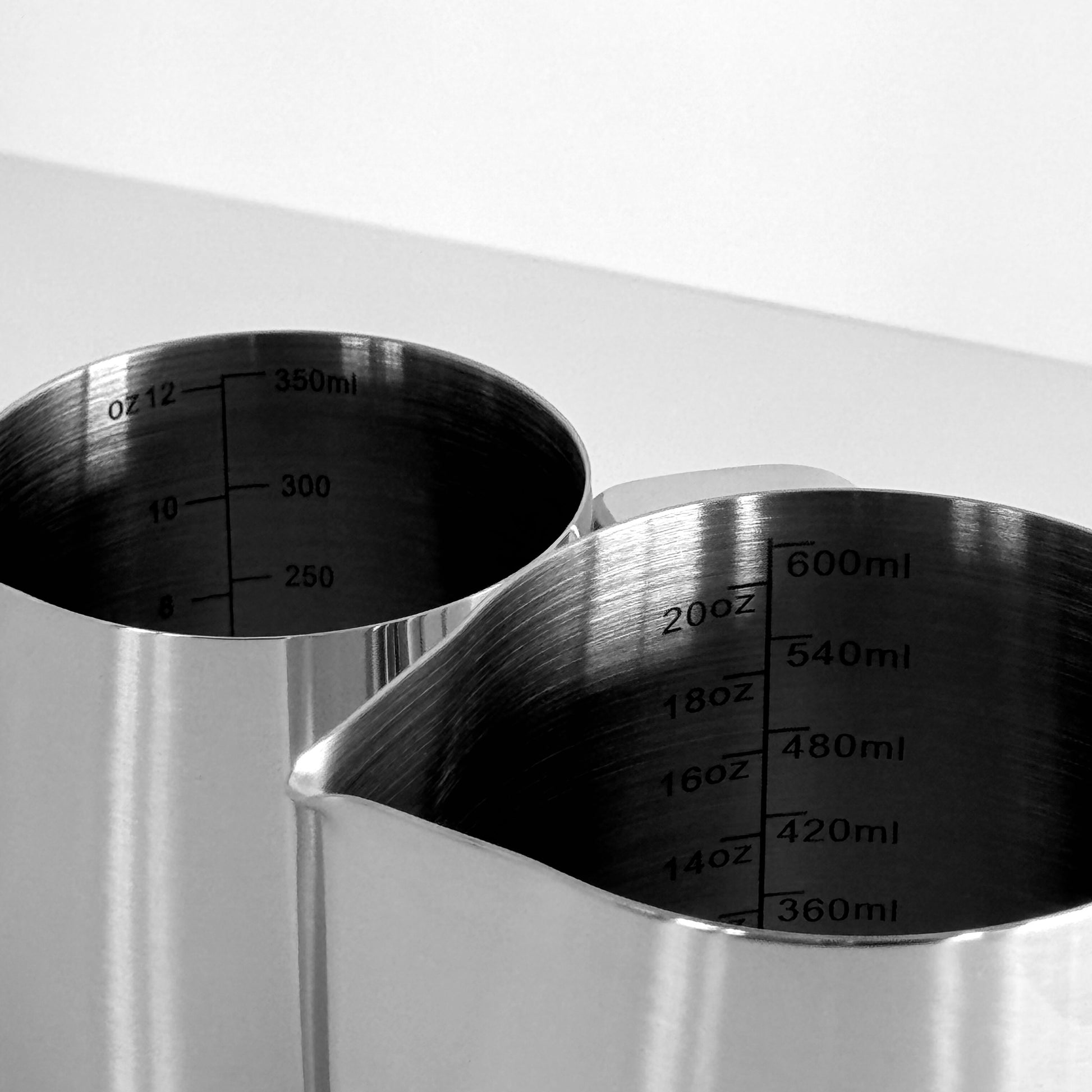 Pichet lait mousser acier inoxydable gradué 350 ml 600 ml qualité professionnel